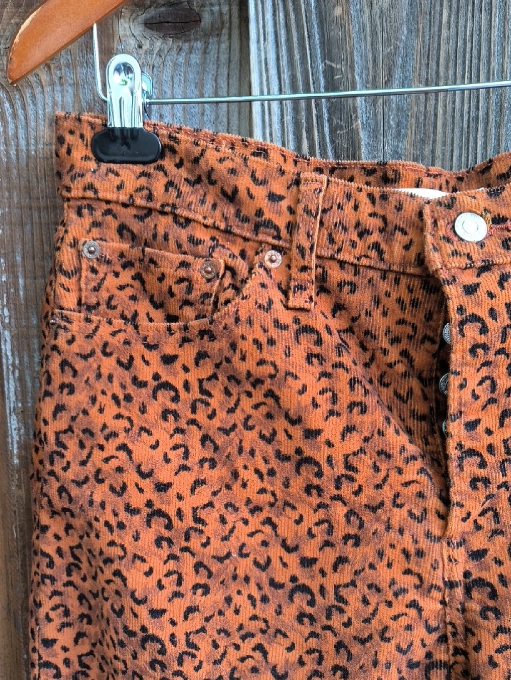 LEVI'S Leopard Print Wedgie Straight Corduroy Pants High Rise Size 31 - Picture 4 of 15